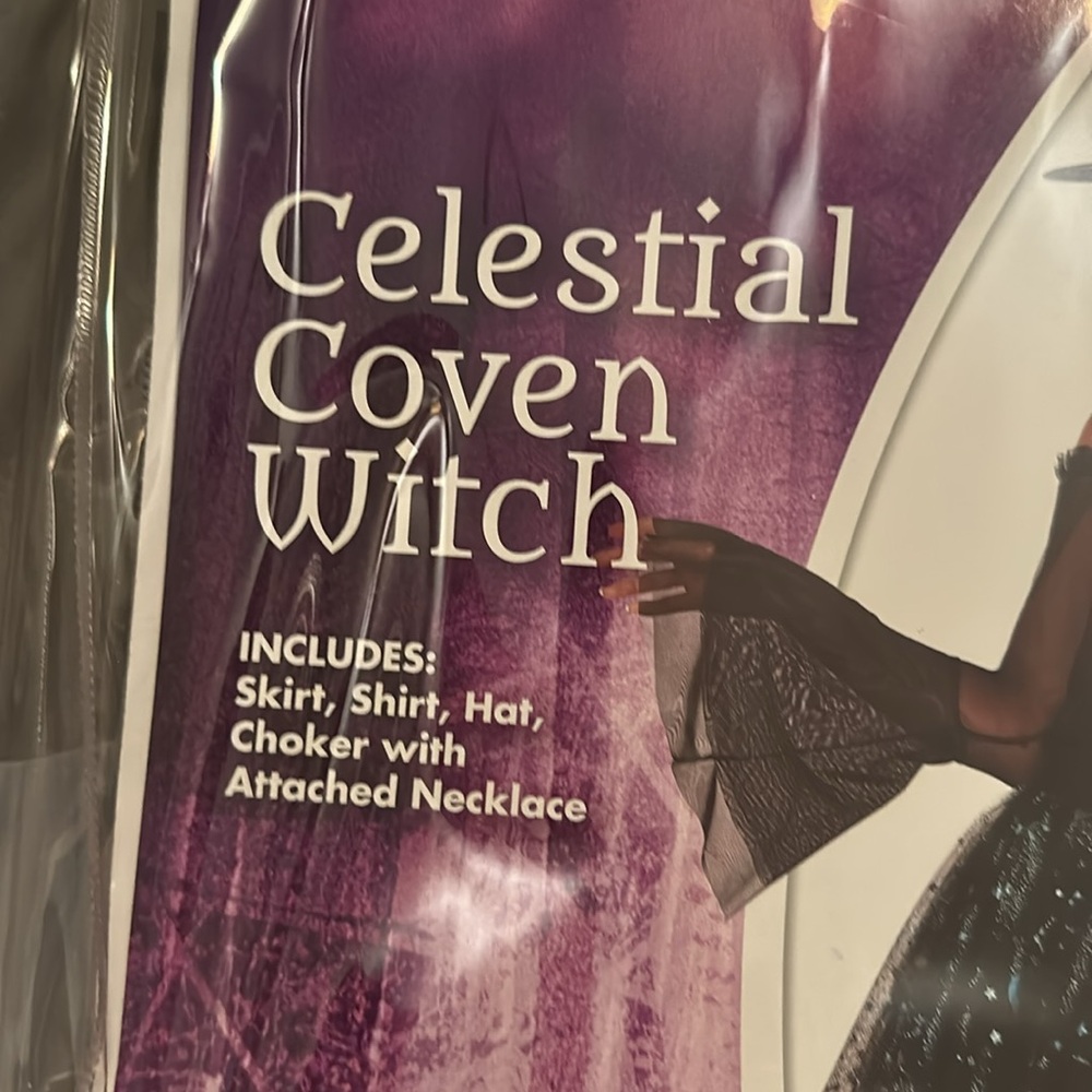 Just in time for Halloween!! - Picture 11 of 12
